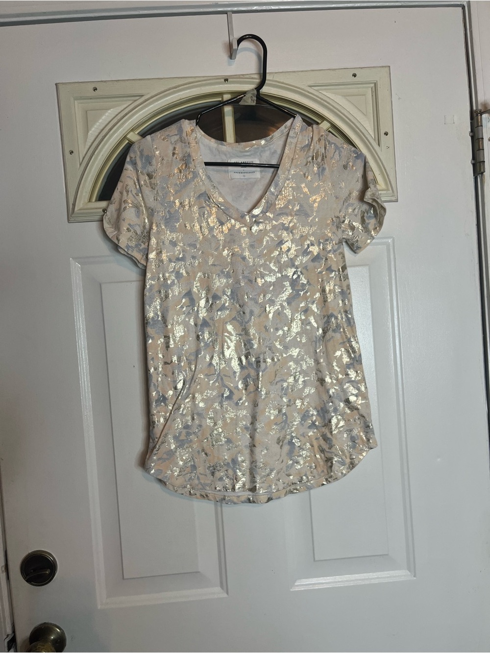 Sol Angeles for Anthropologie Cream V-Neck Short Sleeve Top with Silver Foil